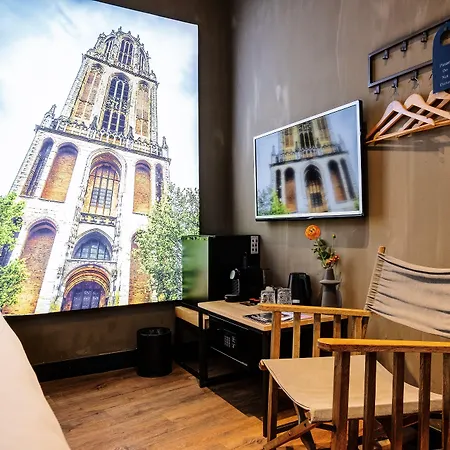 City Center Lodge Utrecht-2